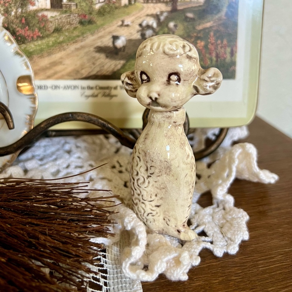 Vintage Ceramic Small Poodle Figurine